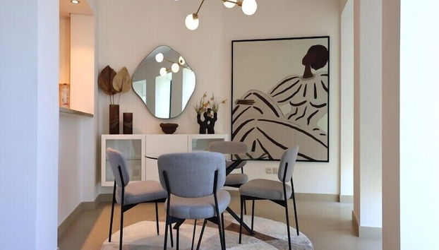 Elegant 1BR Oasis Burj Vista - Foto 3, Servicio de comidas en la habitación