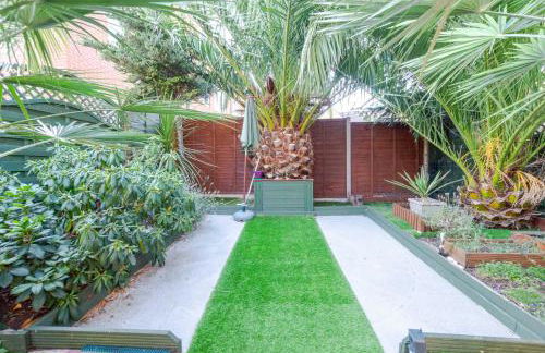 A Riverside Paradise in The City w Garden and Free Parking - A 2 Bed Home in London Sleeps 4! - Foto 35