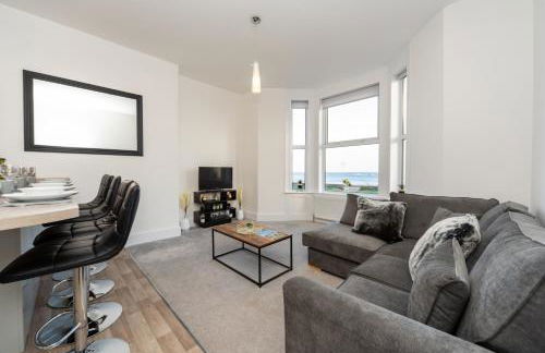 Sea Views Stunning 2 Bedroom Apartment # - Foto 9