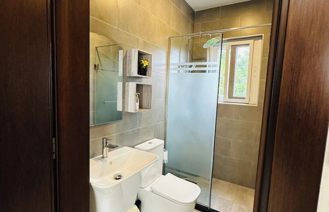 Welcome To Ninamo Suites - Photo 7