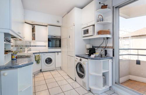 L'Azalée - 106m2 avec BALCONS & PARKING - proche hôpitaux & métro - Photo 13