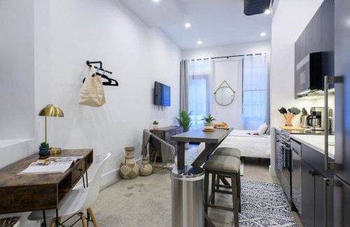 3-2 NEW Prime E Village Private outdoor! - Foto 4