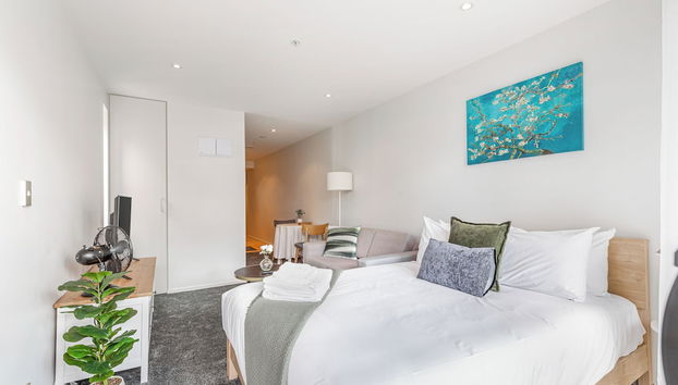 Central studio + private balcony by Zodiak Stays - Foto 2, Habitación