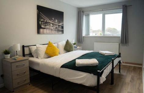 Reardon near warwick hospital, free parking, fast wifi, sleeps 5 - Foto 9