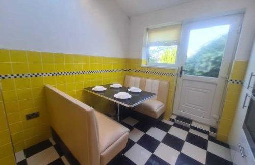 Blyth two bed exec apartment - Foto 11