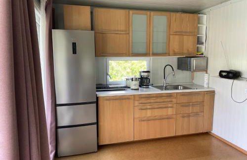 Hausboot im Hafen - Foto 2