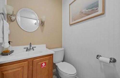 Family Escape with Yard, Fire Pit and EV Charger - Foto 44