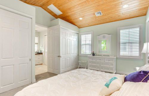 Waterfront Stuart Oasis with Hot Tub and Dock! - Foto 12