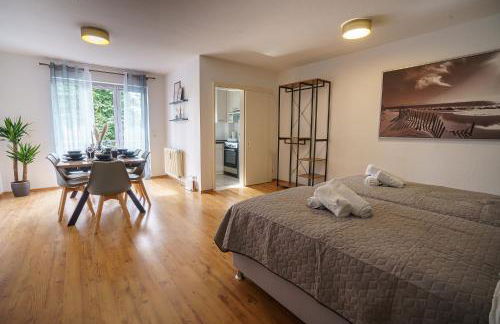 ImmoStay #2 -Moderne Wohnung mit zwei Balkonen, WLAN & Parkmöglichkeit - Foto 8