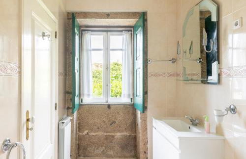 Holiday Home in Arcozelo with Private Pool - Photo 23