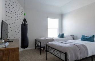 Game Day Central- 4 miles from Kyle Field - Foto 36