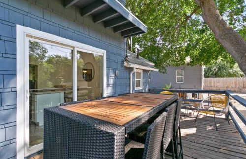 Quaint South Hill Home w Luxury King Bed and Wifi - Foto 10