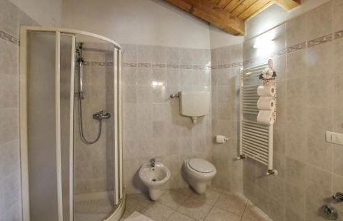 Gorgeous Apartment In Loc Priola Di Sutrio - Foto 17