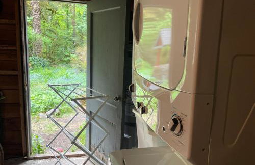 Springbrook · Cozy 2BR Mt. Hood Cabin, Fireplace & Retro Kitchen - Foto 47