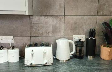 OG Stays VI- Free Wifi, Free Parking, 5mins walk to city center - Foto 10