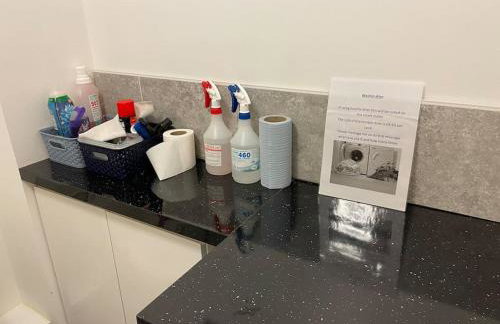 Large 2 bedroom apartment, 4 beds one 1 en-suite, Free parking Nr Chelt Elmore and Quays - Foto 23