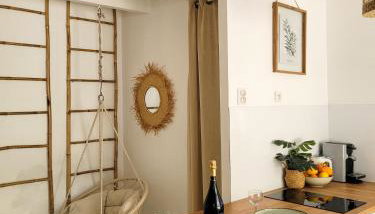 Studio double climatisé avec terrasse - Proche Tram & Centre - Foto 2