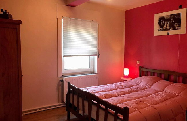 Charming Holiday Home in Houyet Near Forest - Foto 8