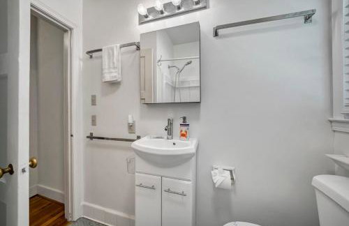 Charming 2BR - Antique Cottage - Foto 35