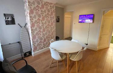 Home away from Home - Foto 11