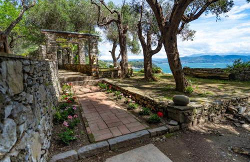 VILLA CASTELLo PORTOVENERE - Photo 33