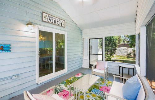 3BR Family Getaway Steps to Sand & Sun - Foto 12