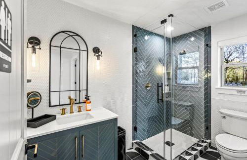 The LUX at West Event & Stay, Pool, Golf & Pickle - Foto 16