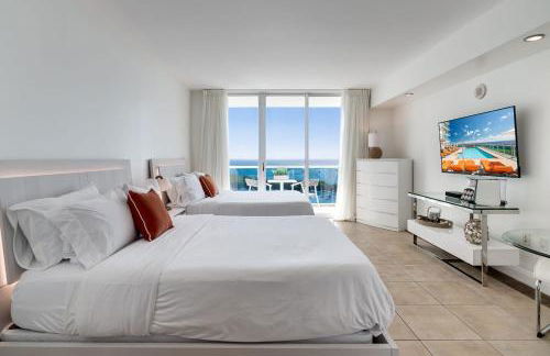 Ocean View Balcony steps from Restaurants, Peacock Park & Marina - Foto 2