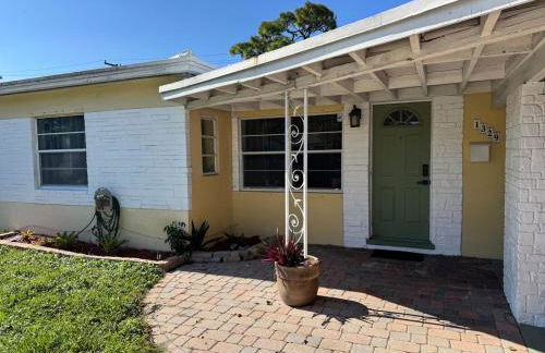 Fort Lauderdale Gem Private Yard and Patio - Foto 4