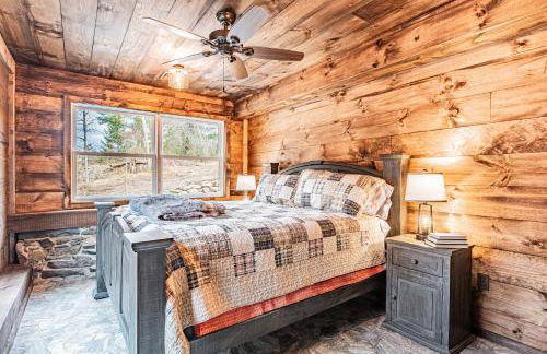 Modern Barn with Hot Tub, Game Room & Sleeps 14 - Foto 11