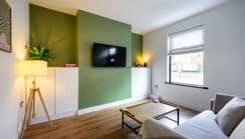 Beautiful 2 Bedroom House in Atherton, Free Parking - Foto 3