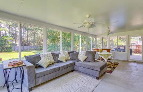 4 Mi to Beach Family-Friendly Home in Navarre - Foto 2