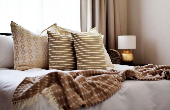 Johannesburg Apartment - Photo 3