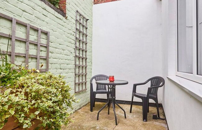 Host Stay Leaf Cottage - Photo 22