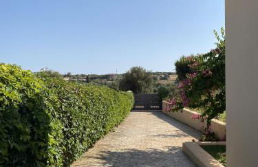 House with Garden in Peratata - 10' from City Center - Photo 4