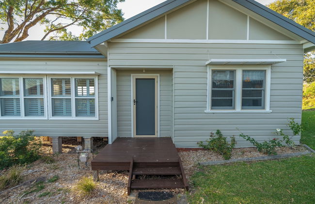 Baileys Cottage - Photo 9