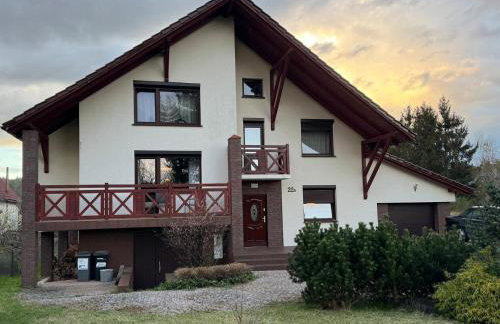 Duży i elegancki Dom w Jeziornej - Foto 1