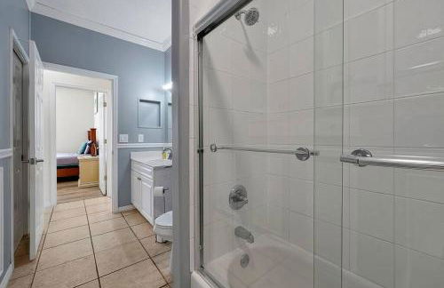 Salty Heated Pool Escape - Nearby Beach - Photo 21