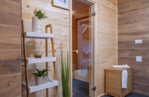 Villa Nesa - beautiful guest house at continental Croatia with Outdoor swimming pool, Sauna and 3 Bedrooms - Foto 6