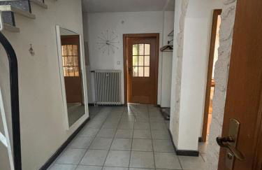 Modernes ruhiges Landhaus bei Kassel - Ganzes Ferienhaus mit 4 Schlafzimmern, Sauna & Garten - Foto 2