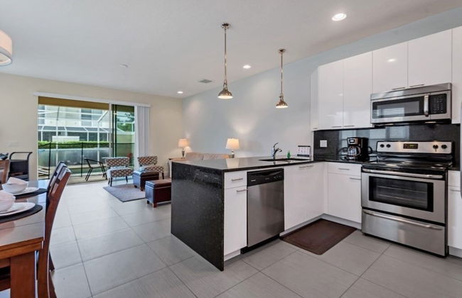 Serenity 3 Bed Townhome 3 Bedroom Townhouse by RedAwning - Foto 10