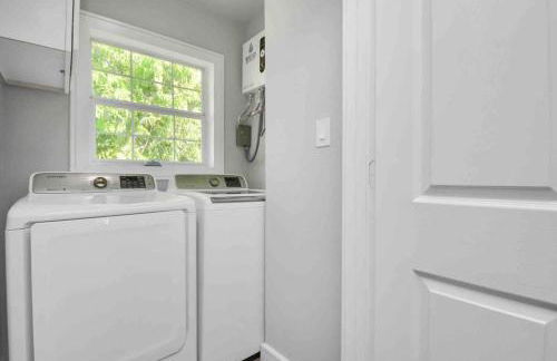 Central Yellow Gem: Cozy Views & Proximity - Foto 34