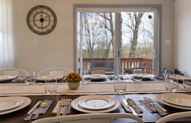 Amazing Vacation House In Poconos~hottub~game Room 6 Bedroom Home - Foto 39