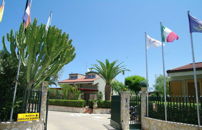 Stunning Apartment for 3 People in Residence - Photo 25
