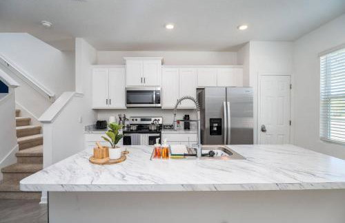 Modern 2 BR Townhome | Close 2 Beach. - Foto 4