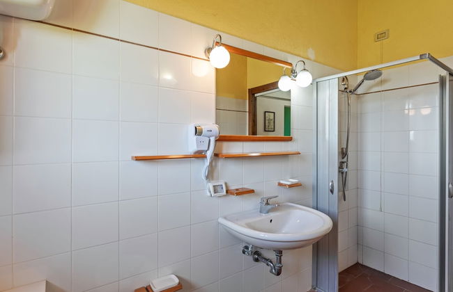 Rustic Holiday Home in Citta di Castello With Swimming Pool - Photo 56