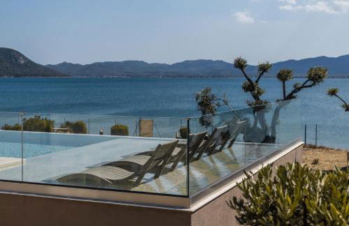 Presidential Beach Villa - Photo 7