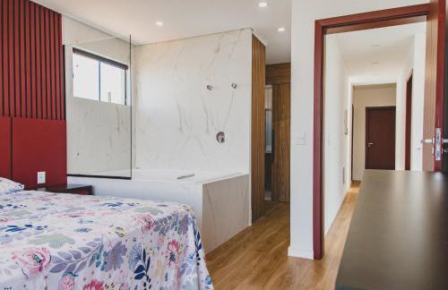 Suite Luxo com Piscina Privativa e Jacuzzi - Foto 27