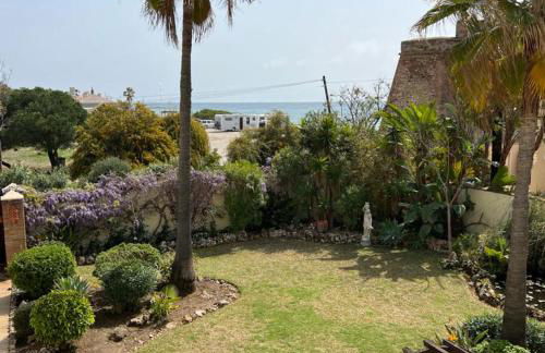 Beautiful villa 2 steps from the BEACH - Photo 31