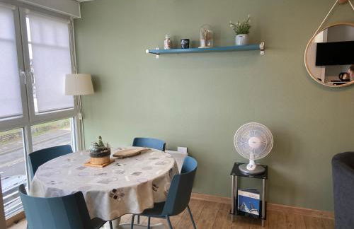 LE BON ENDROIT en bord de mer, vue mer et wifi - Foto 21